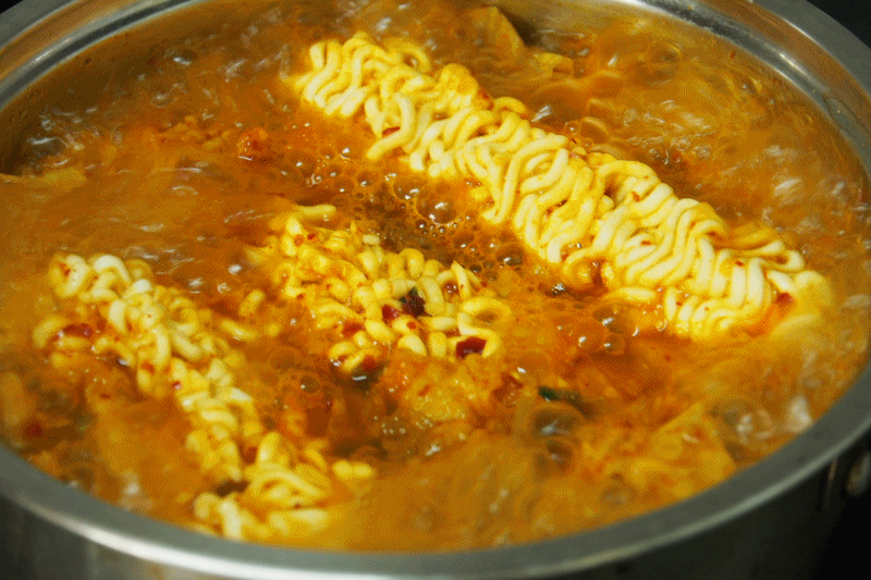 아침점심저녁야식 시원한 라면 움짤 gif | 인스티즈