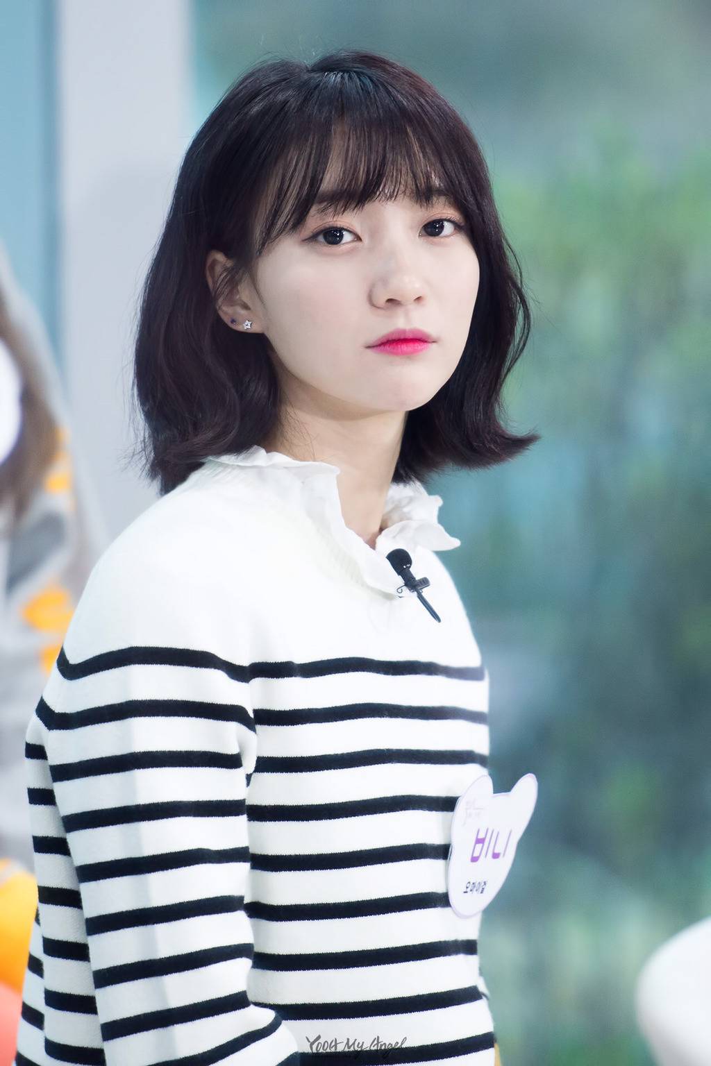 [오마이걸] 선선한 바람이 불어와서 비니 | 인스티즈