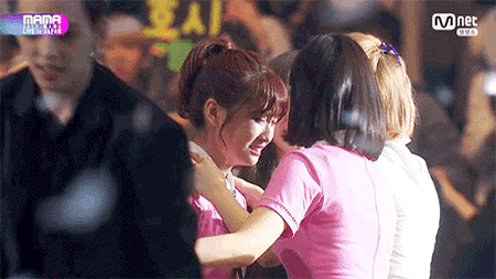 우는 트와이스.gif | 인스티즈