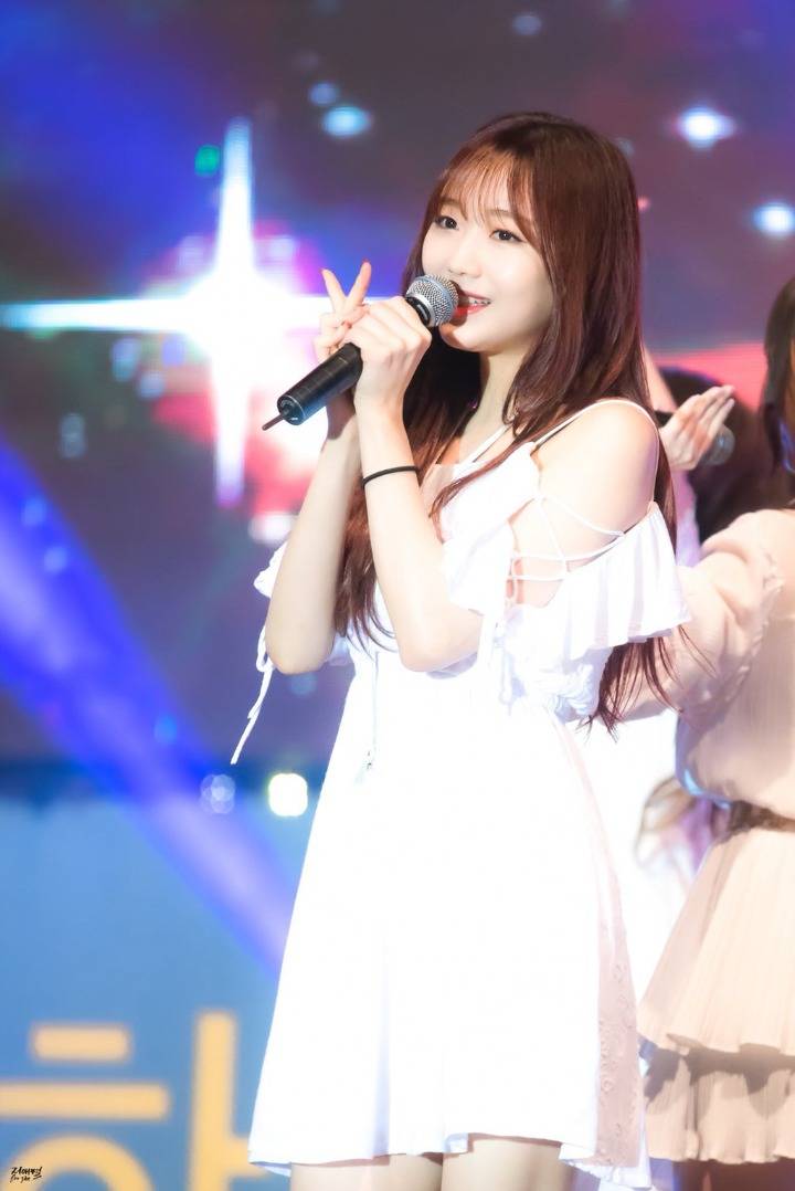 [러블리즈] 긴 연휴를 떠나보내며 강릉에서 학교 기숙사 가는길에 수정이 | 인스티즈