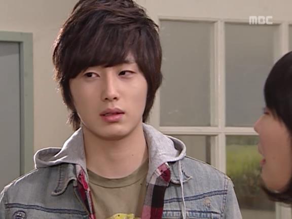 [거침없이하이킥] 나이따윈 상관 없는 윤호.jpg | 인스티즈