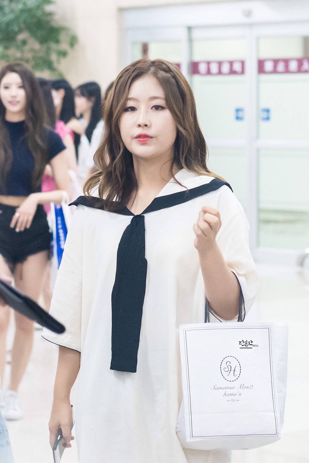 [러블리즈] 레알의 스트라이커 영입은 필수라 생각해서 베이비소울 | 인스티즈