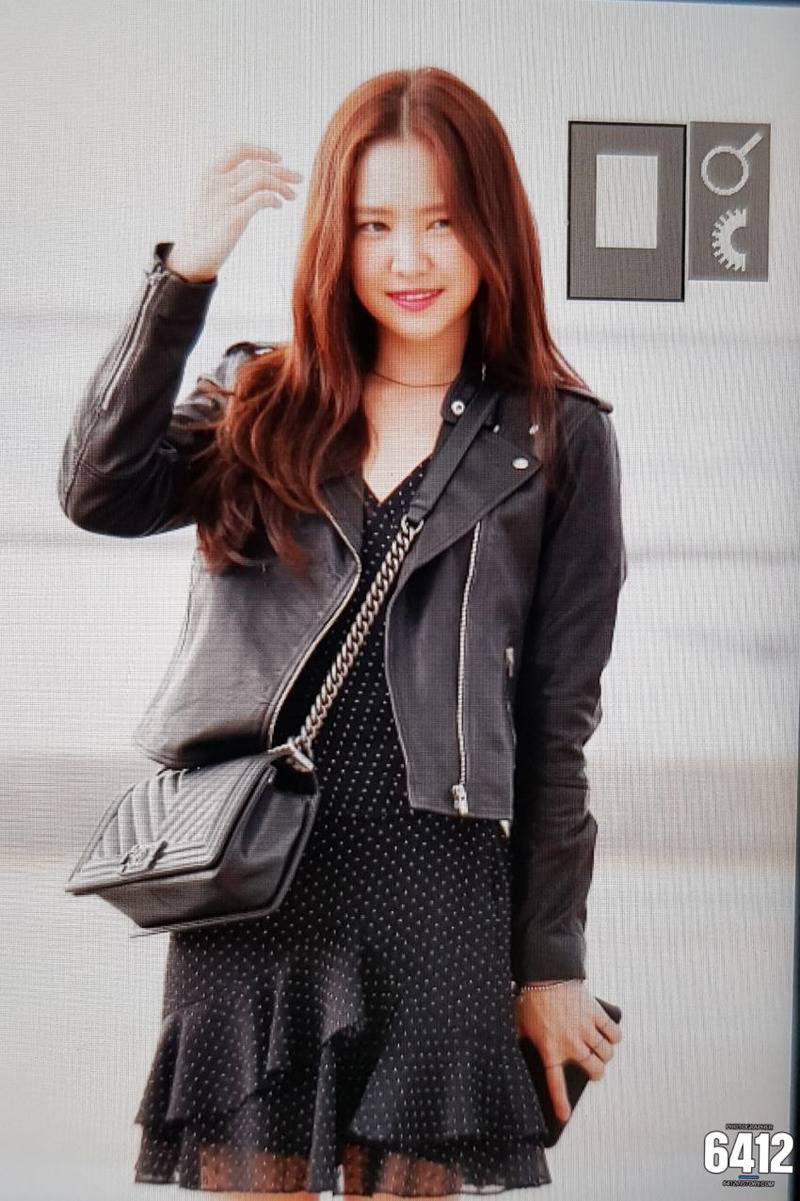 [에이핑크] 오늘자 손나은 뉴욕 패션위크 참석 & 화보 촬영차 출국 | 인스티즈