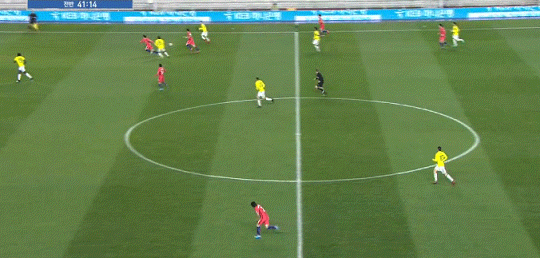 gif) 수비밸런스를 잡아주는 이재성 (데이터매우압박) | 인스티즈