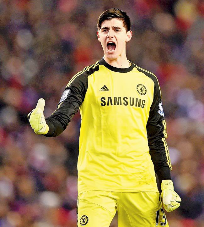 티보 쿠르트와 그리스전 선방.gif | 인스티즈