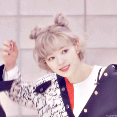 귀여운척 하는 정연... | 인스티즈