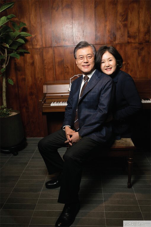 제 19대 대통령 영부인 김정숙 여사 | 인스티즈