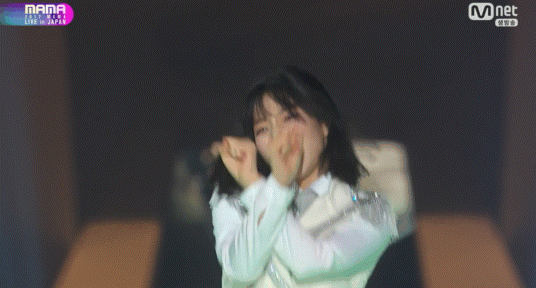 프로미스나인 이새롬 | 인스티즈