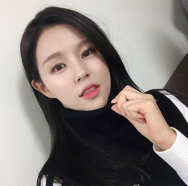 오늘자 조수애 아나운서 | 인스티즈