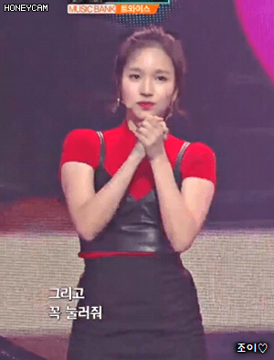 171110 뮤직뱅크 머리를 단정히 한 트와이스 미나.gif | 인스티즈