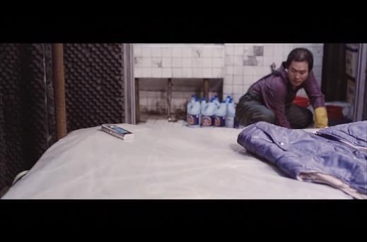 강산맨션 102호에는 살인마가 살고있다. <영화> 이웃사람 07 | 인스티즈