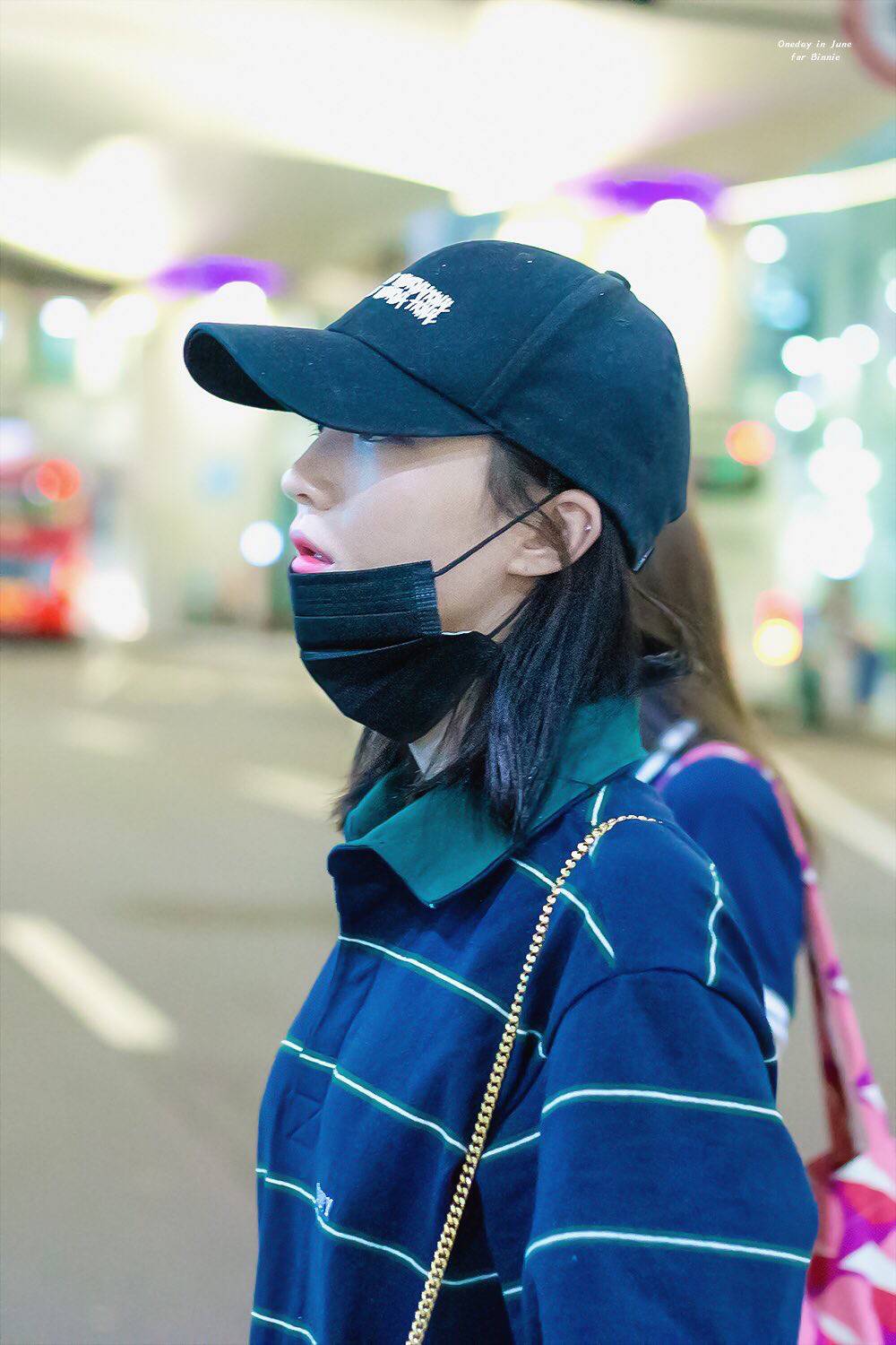 [오마이걸] 선선한 바람이 불어와서 비니 | 인스티즈