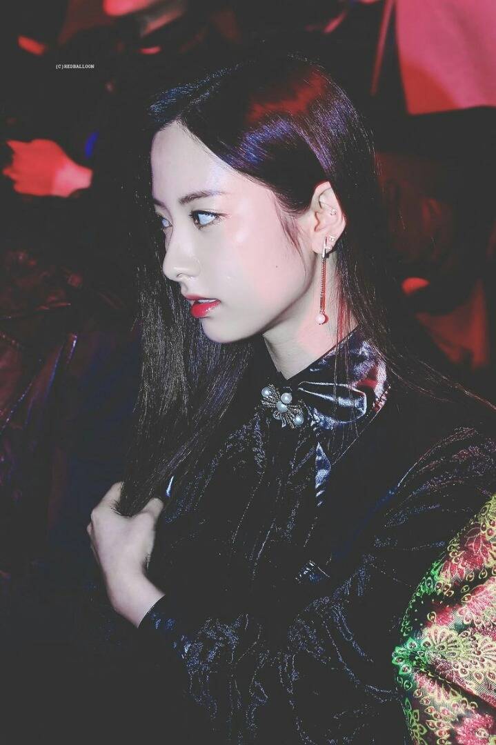 분위기있는 우주소녀 보나 | 인스티즈