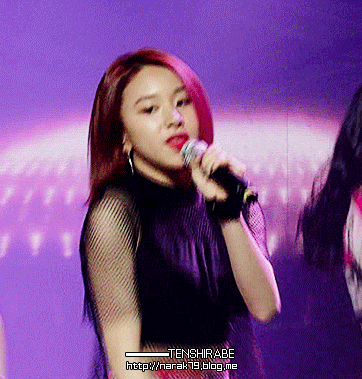 트와이스 손채영 (아기맹수 우주여신 갸르릉) | 인스티즈