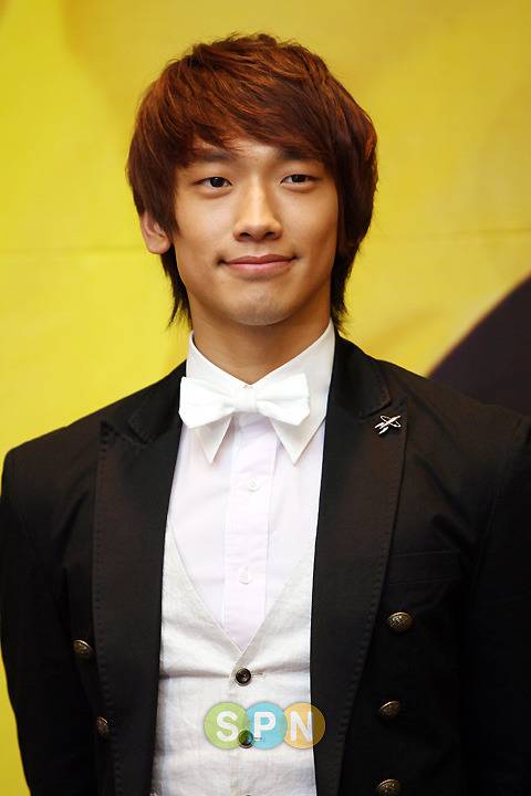 비(정지훈)의 매니저가 하는 일은? | 인스티즈