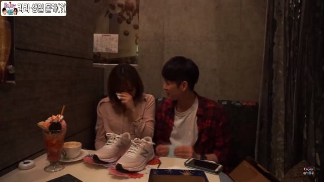 엘레베이터 방구몰카로 화제가 된 개그맨의 여자친구 생일 몰카(눈물주의) | 인스티즈