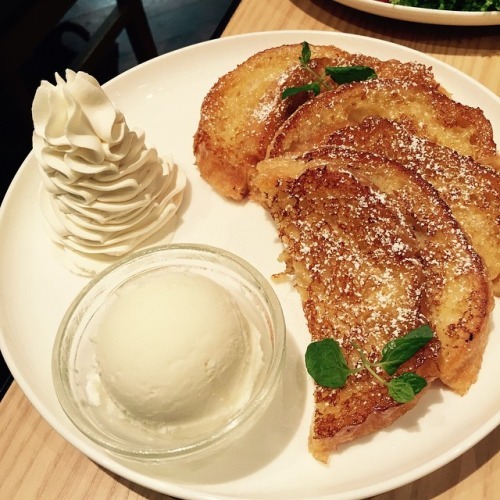 엄마 프렌치토스트 해줘 프렌치토스트. 뭔 토스트? 아 프렌치토스트. 프렌친지 프렌든지 니가 좀해줘봐봐 엄마를 | 인스티즈