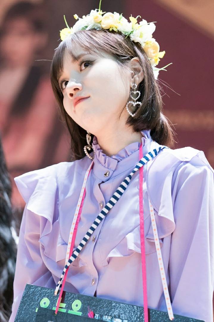 [러블리즈] 서점에 책 사러 가는길이라 명은이 | 인스티즈