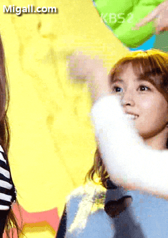 고장난 모모.gif | 인스티즈