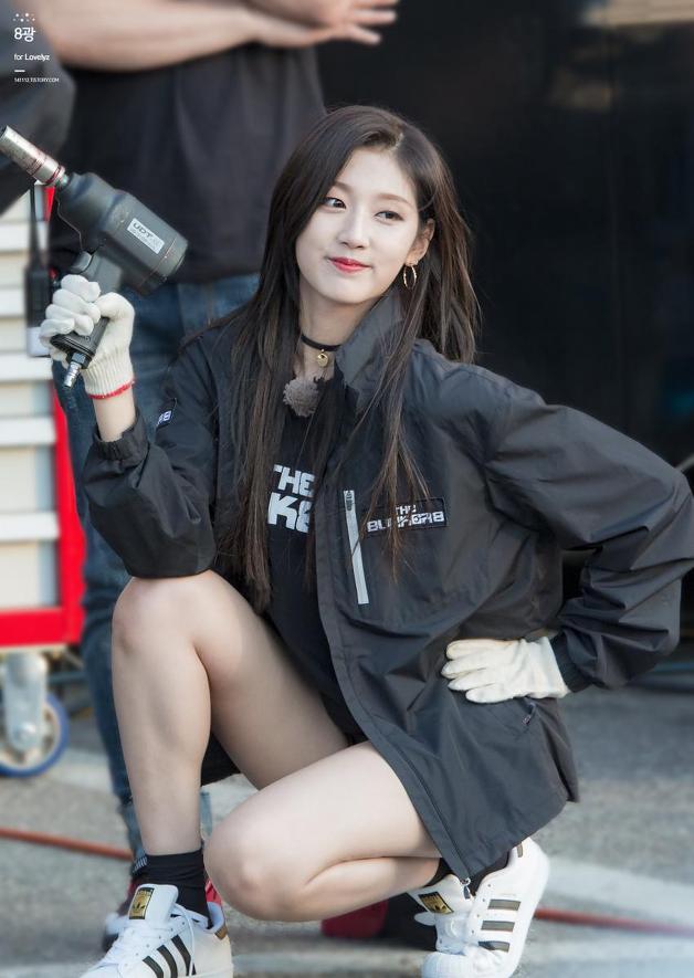 무서울정도로 모든 멤버가 섹시한 걸그룹 (데이터) | 인스티즈