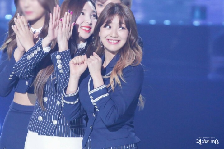 2월부터 4월까지 트와이스 지효 | 인스티즈