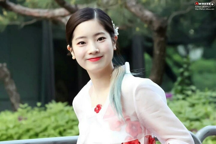 추석특집 한복입은 트와이스 다현 | 인스티즈