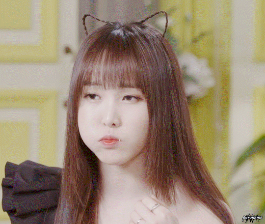 [여자친구] 생일파티에 초대받아서 유주 | 인스티즈