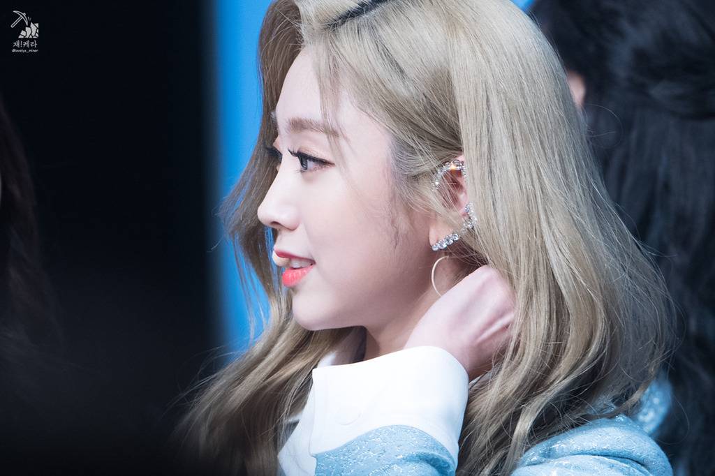 [러블리즈] 커피 마시러 와서 지수 | 인스티즈