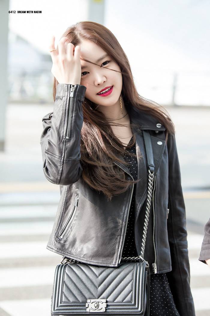 [에이핑크] 오늘자 공항 손나은.jpg | 인스티즈