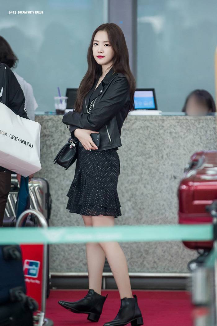 [에이핑크] 오늘자 공항 손나은.jpg | 인스티즈