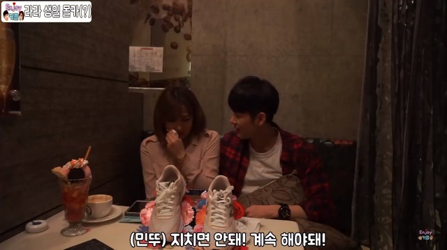 엘레베이터 방구몰카로 화제가 된 개그맨의 여자친구 생일 몰카(눈물주의) | 인스티즈