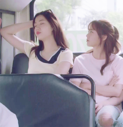 [청춘시대] 여름 특유의 청량감이 보였던 청춘 드라마 | 인스티즈