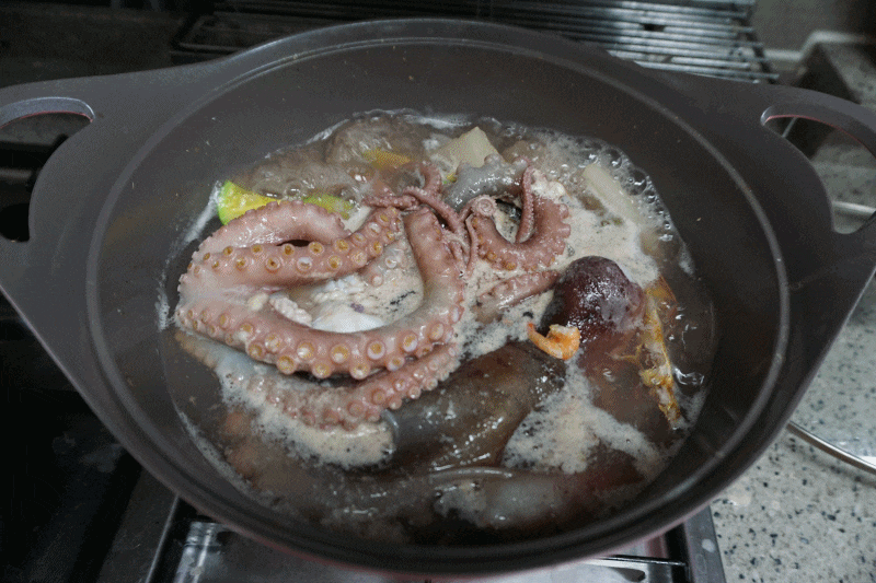 국물이 시원해요! 낙지연포탕 gifjpg | 인스티즈