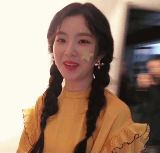신발 모델 아이린.gif | 인스티즈