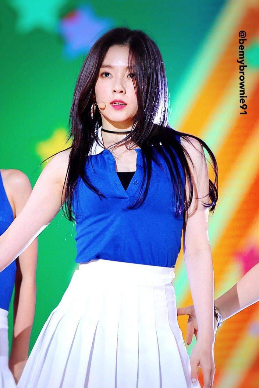 다시 흑발로 돌아온 아이린 | 인스티즈