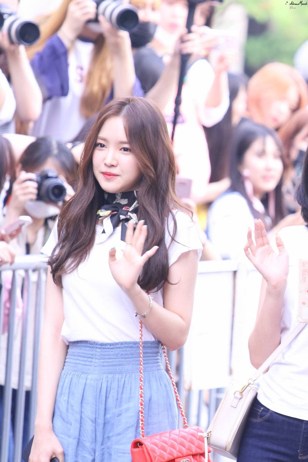 [에이핑크] 새해니까 머리나 하러 갈 생각이라서 나은이 | 인스티즈