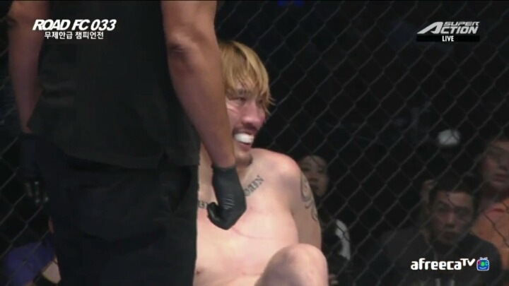 최홍만 vs. 마이티 모 승자.gif | 인스티즈