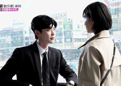 터프한 수지.gif | 인스티즈