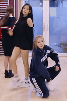 서로 주고받는(?) 러블리즈 무쌍자매.gif | 인스티즈