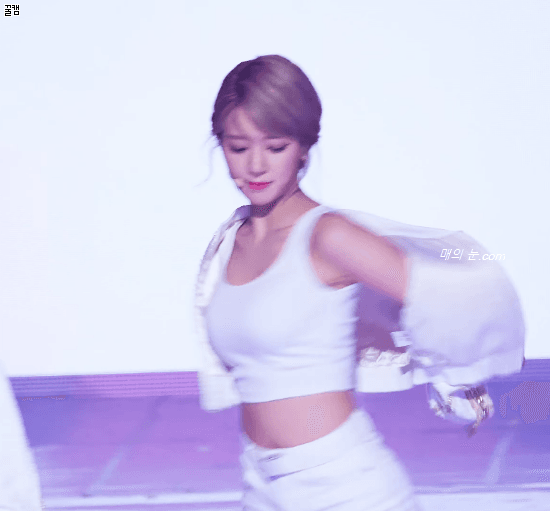 앞으로는 볼 수 없는 AOA의 초아 ...MBC 가요대제전에서..GIF | 인스티즈