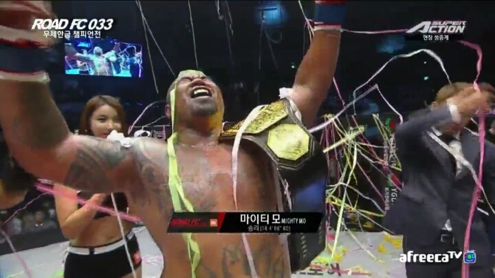 최홍만 vs. 마이티 모 승자.gif | 인스티즈