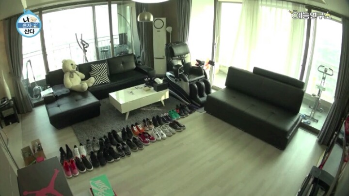 [나혼자산다] 신발에 집 점령당한 이기광(feat.자아성찰) | 인스티즈