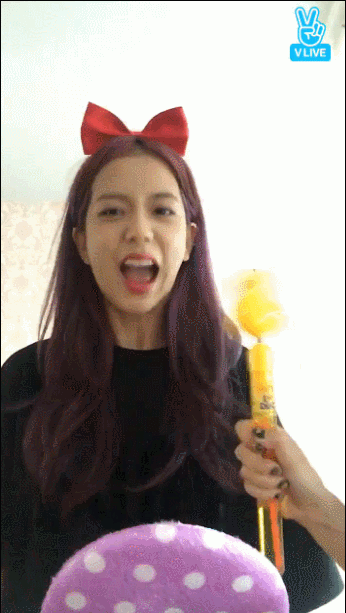 블랙핑크 젠득이와 지츄의 V앱.gif | 인스티즈