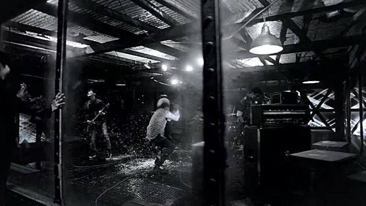 알고보니 세월호 현실에 대해서 노래냈던 가수 (feat. ft아일랜드) | 인스티즈