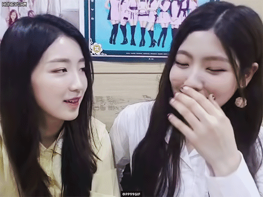 사람들을 즐겁게 해주는 걸 좋아한다는 아이돌.gif | 인스티즈