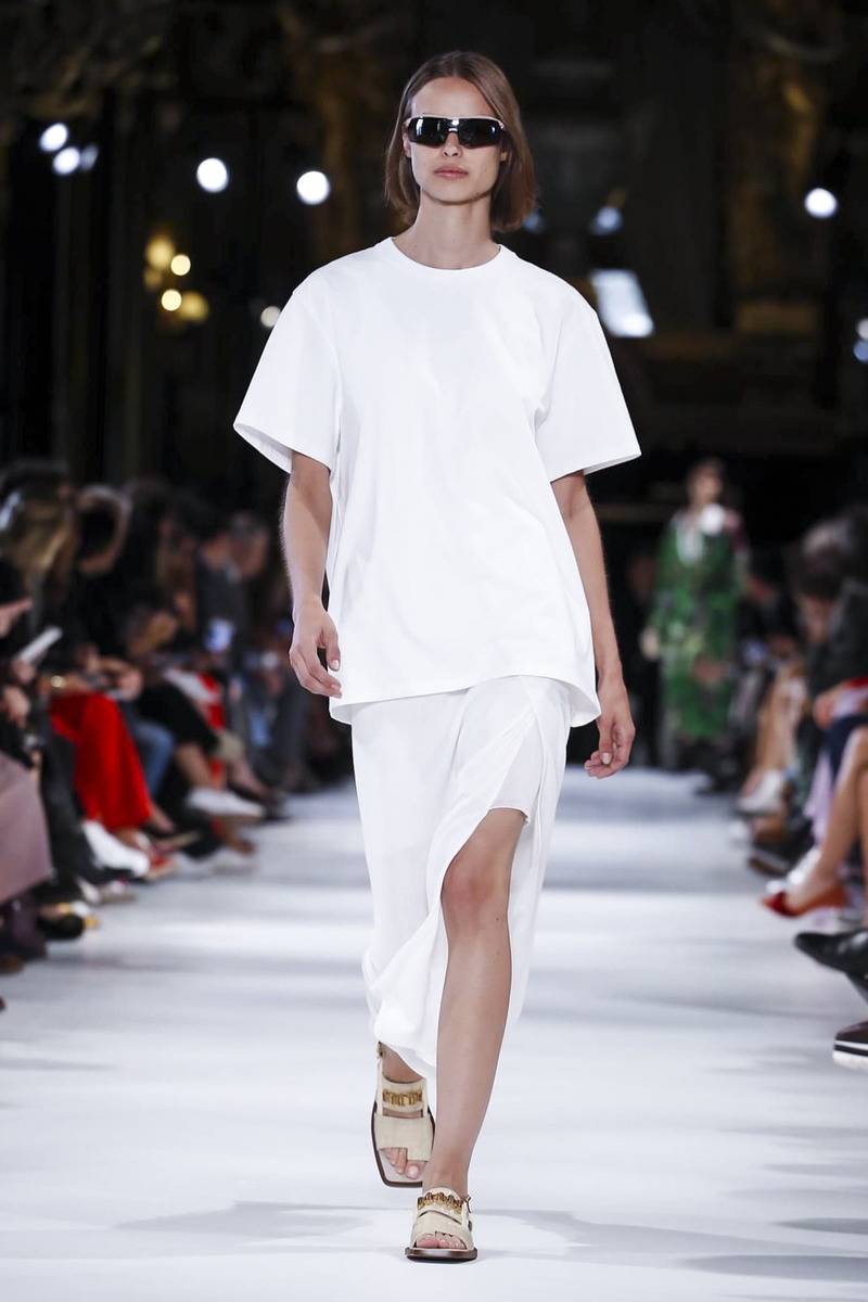 티베트에서 영감받은 스텔라 맥카트니 2018 S/S 컬렉션 | 인스티즈