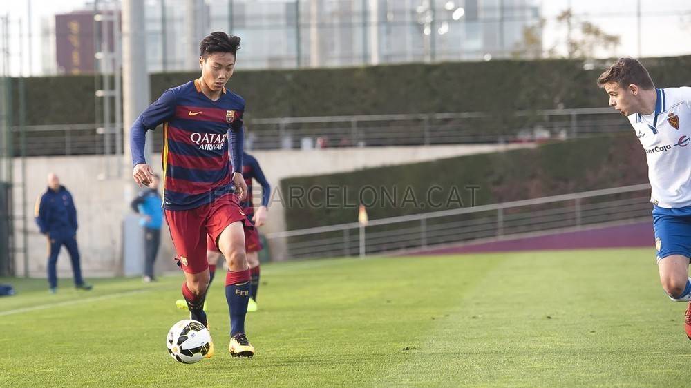 사라고사전 승호우 사진 (관람하는 바르사B 감독 외) | 인스티즈