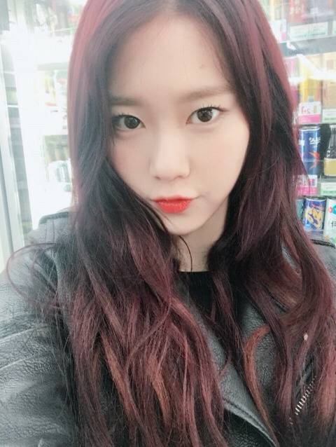 인공지능한테 밀당 당하는 오마이걸 멤버 | 인스티즈