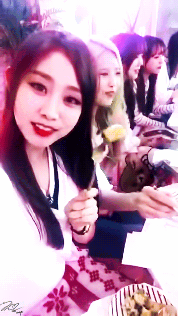 [러블리즈] 아침부터 너무 습해서 지수 | 인스티즈