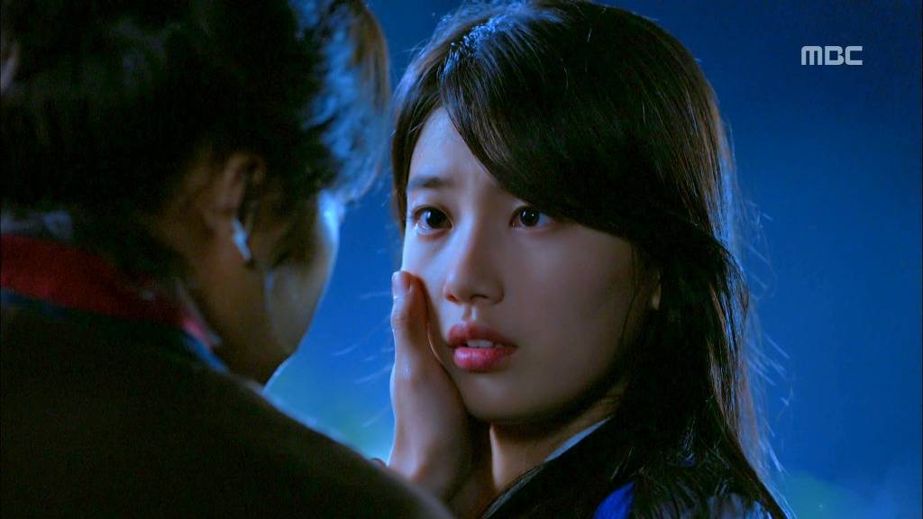 수지가 거절한 작품과 하고 싶다던 작품의 차이 ㄷㄷㄷㄷㄷㄷㄷ(수지의 안목????) | 인스티즈